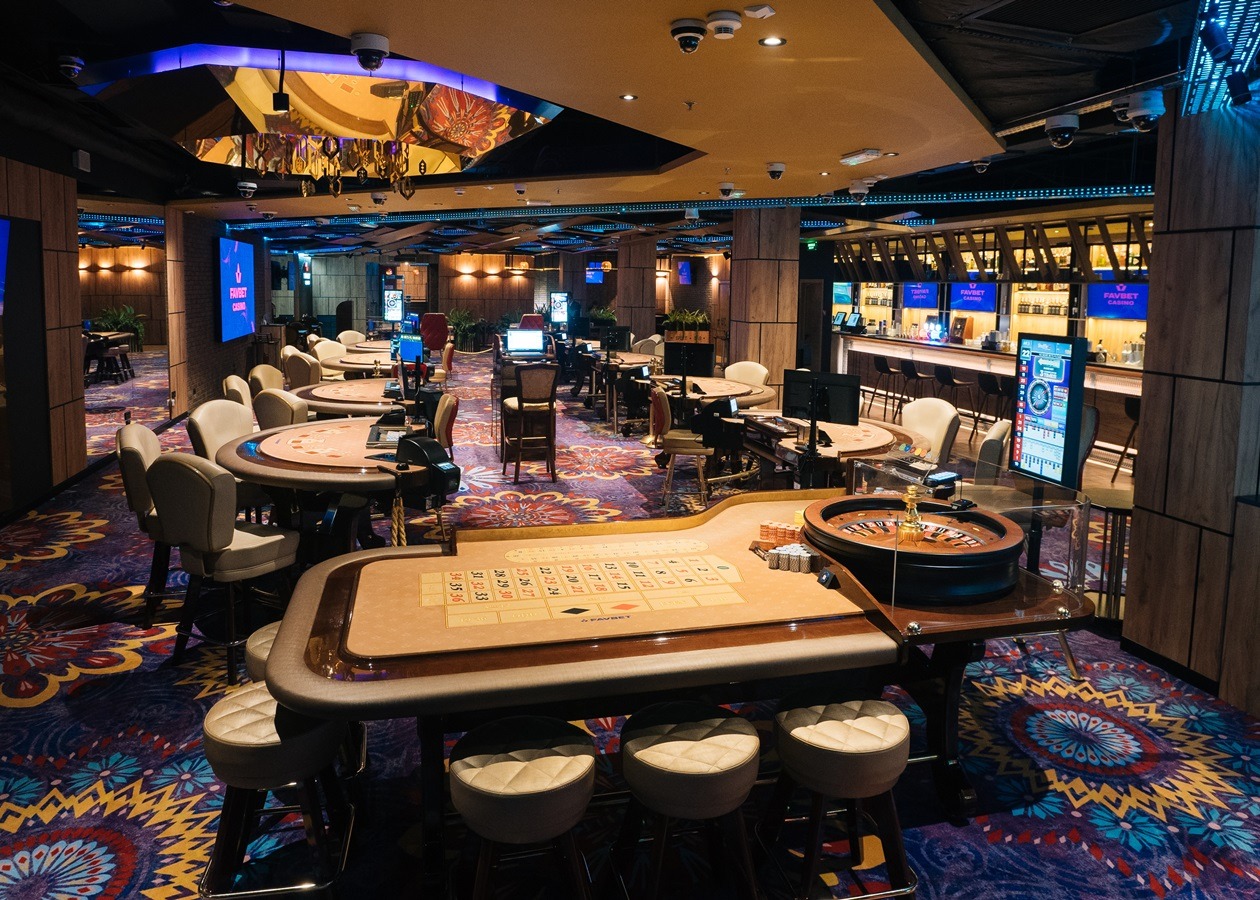 Nighttime casino ambience